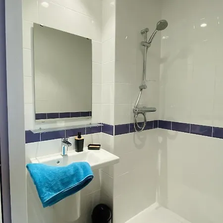 Hostel Flamingo Gare Centre Nîmes