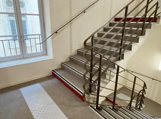 Hostel Flamingo Gare Centre *