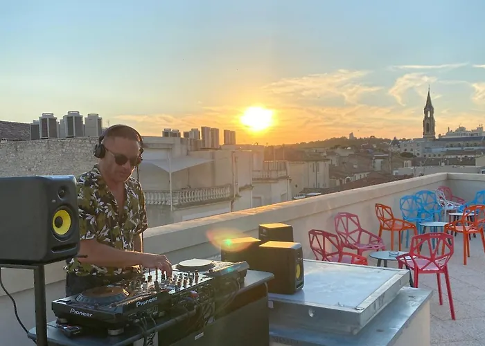 Hostel Flamingo Gare Centre *